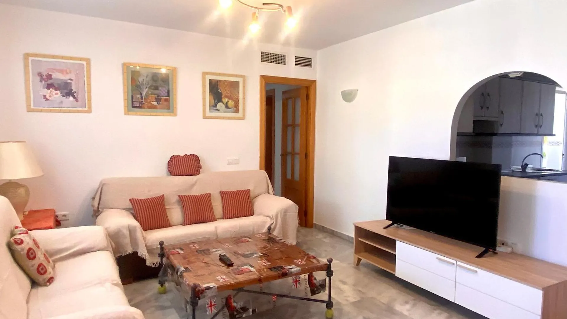 Vistas Al Mar Y Parque De La Paloma, A/C Apartment Arroyo De La Miel 0*,  Spain
