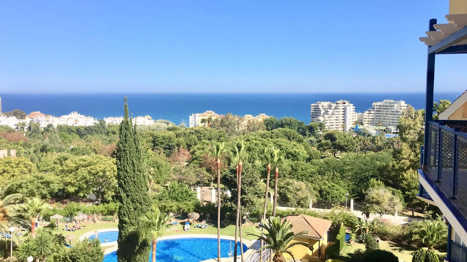 Vistas Al Mar Y Parque De La Paloma, A/C Apartment Arroyo De La Miel Spain